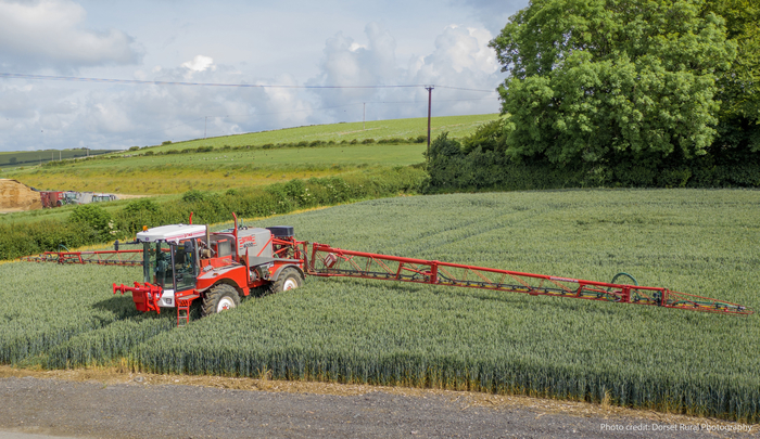 The Voluntary Initiative launches 'VI Champions' to help drive industry  change | News from AA Farmer